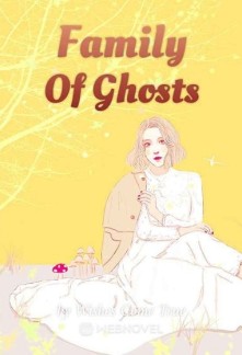 Read Family Of Ghosts Online